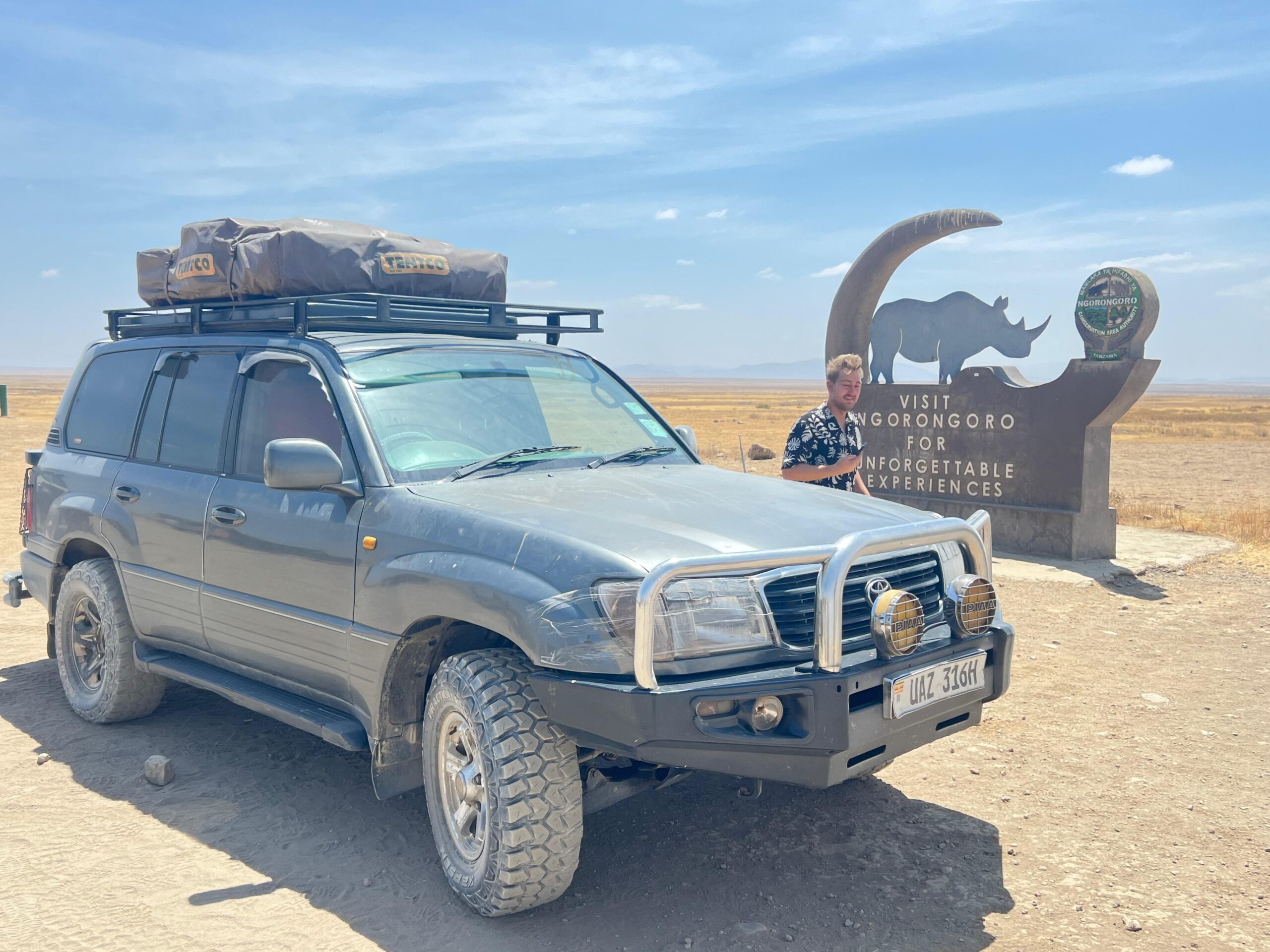 4x4 self drive car with a rooftop tent through Ngorongoro and Serengeti in Northern Tanzania